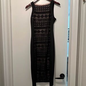 Maggy London Black Sleeveless Sheath Dress